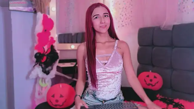 Snapshot of NataliaPrada_s chatting on October 2025 04:50:01 PM NataliaPrada s online show from October 2025 04:50:01 PM