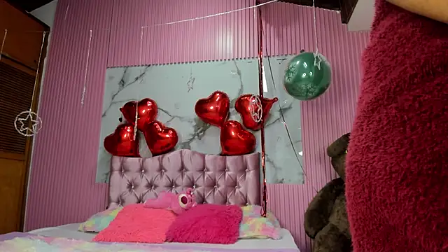 Snapshot of Mindy_19 chatting on March 2026 11:00:01 PM Mindy 19 online show from March 2026 11:00:01 PM