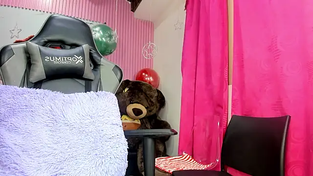 Snapshot of Mindy_19 chatting on March 2026 10:53:02 AM Mindy 19 online show from March 2026 10:53:02 AM