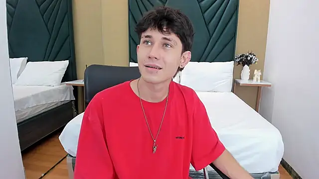 Michael blue online show from March 2026 07:39:01 PM