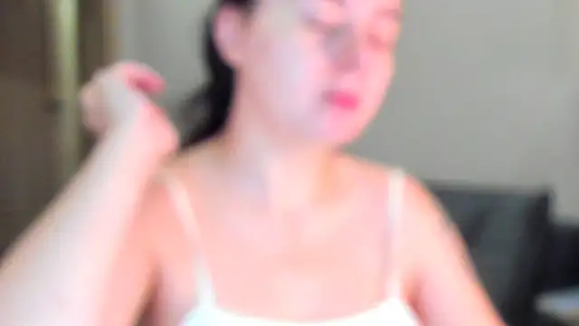 Snapshot of Di_na_Bell chatting on July 2026 05:55:02 AM Di na Bell online show from July 2026 05:55:02 AM