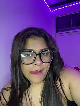 Snapshot of NattashaMore_0719 chatting on September 2025 06:59:01 AM NattashaMore 0719 online show from September 2025 06:59:01 AM