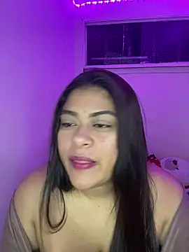 Snapshot of NattashaMore_0719 chatting on September 2025 04:24:02 AM NattashaMore 0719 online show from September 2025 04:24:02 AM