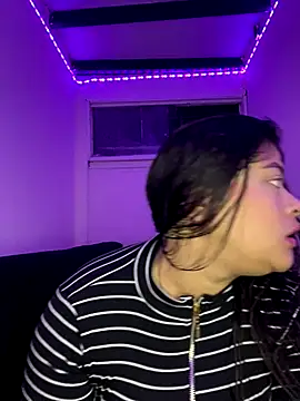 Snapshot of NattashaMore_0719 chatting on October 2025 09:53:02 AM NattashaMore 0719 online show from October 2025 09:53:02 AM