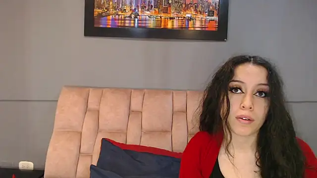 Snapshot of KendraaSimons chatting on September 2025 03:39:02 PM KendraaSimons online show from September 2025 03:39:02 PM