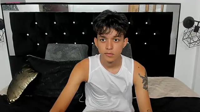 Sebas cat online show from October 2025 02:48:01 AM