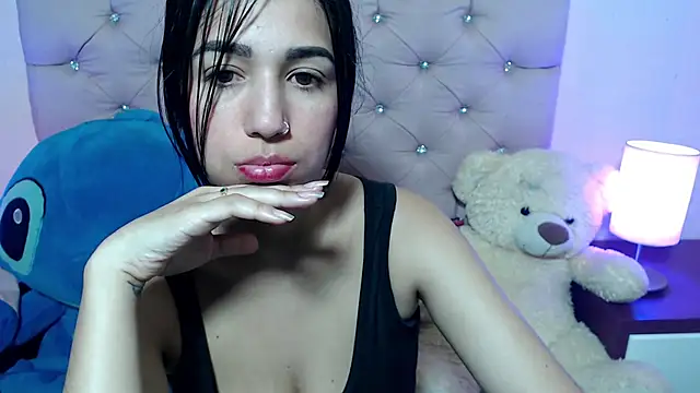Snapshot of milk_little4u chatting on September 2025 06:57:01 AM milk little4u online show from September 2025 06:57:01 AM
