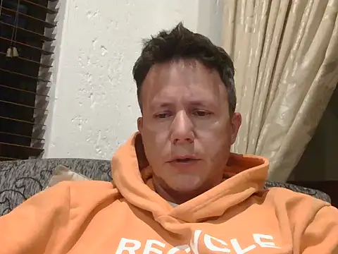 TroyDieselXXX online show from November 2025 06:32:01 PM