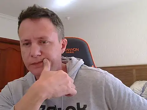 TroyDieselXXX online show from May 2026 08:41:01 AM
