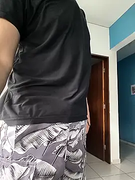 mikeara90 online show from October 2025 12:46:01 PM