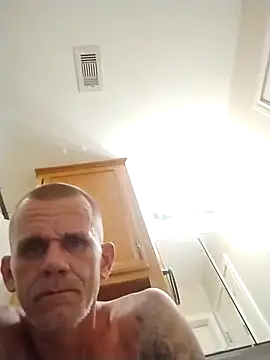 Snapshot of helldonk chatting on September 2025 01:30:01 AM helldonk online show from September 2025 01:30:01 AM