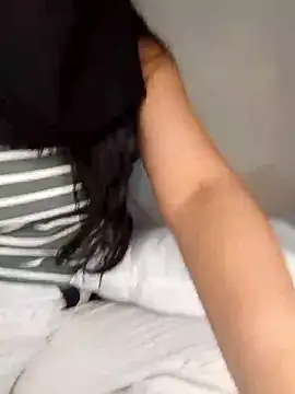 Snapshot of Samaarsexy23 chatting on October 2025 12:33:02 AM Samaarsexy23 online show from October 2025 12:33:02 AM