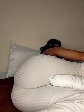 Snapshot of Samaarsexy23 chatting on October 2025 12:11:02 AM Samaarsexy23 online show from October 2025 12:11:02 AM