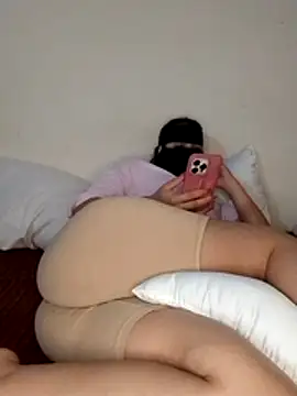 Snapshot of Samaarsexy23 chatting on October 2025 12:51:01 PM Samaarsexy23 online show from October 2025 12:51:01 PM