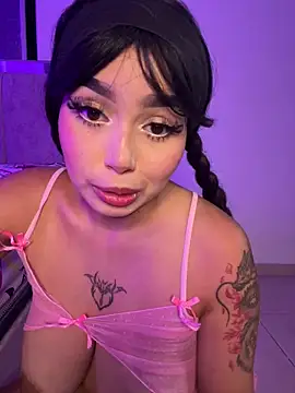 lucialauper  online show from March 2026 12:26:01 AM
