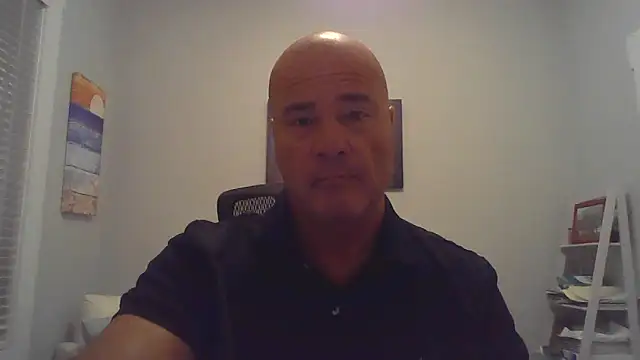 cyclone1212 online show from May 2026 09:26:01 AM