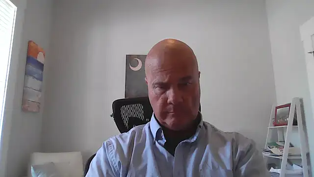 cyclone1212 online show from May 2026 07:00:01 PM