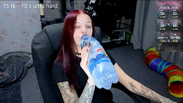 lera smith online show from October 2025 09:59:02 PM