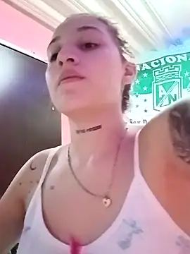 Arii collins1 online show from September 2025 05:44:02 AM