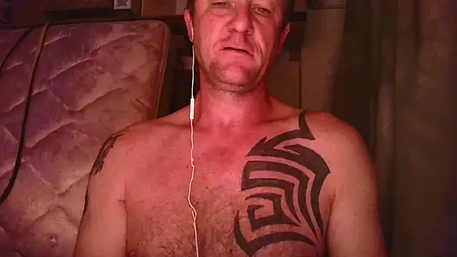Yournaughty online show from May 2026 05:02:02 AM