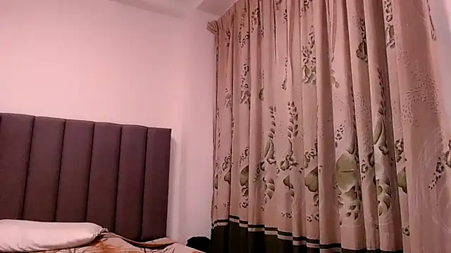 saara johnson496 online show from June 2026 12:03:02 AM