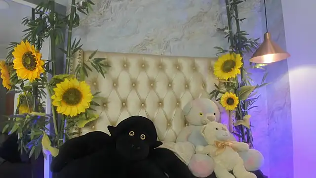LittleeJaz online show from June 2026 03:41:02 AM