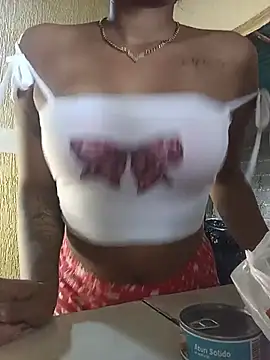 Fernanda30 online show from May 2026 02:13:02 PM