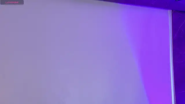 ParisSalvatore online show from December 2025 01:49:02 PM