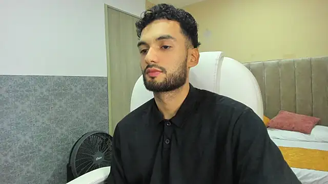 Snapshot of Ryan_Jackson_ chatting on September 2025 05:01:02 AM Ryan Jackson online show from September 2025 05:01:02 AM