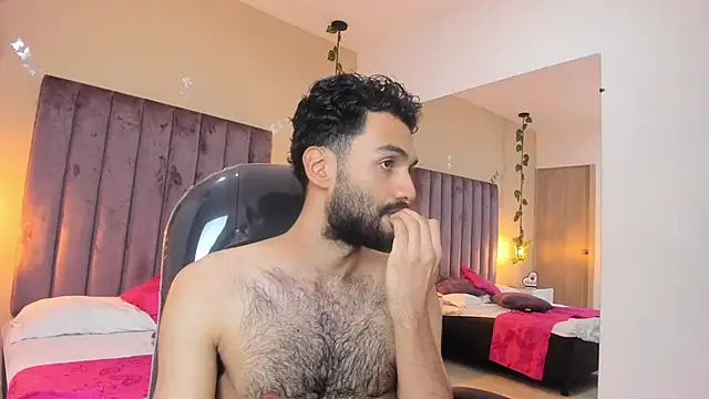 Snapshot of Ryan_Jackson_ chatting on October 2025 05:09:02 AM Ryan Jackson online show from October 2025 05:09:02 AM