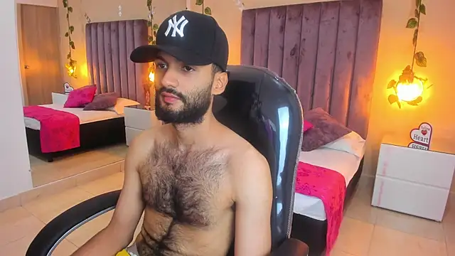 Snapshot of Ryan_Jackson_ chatting on October 2025 04:02:02 AM Ryan Jackson online show from October 2025 04:02:02 AM