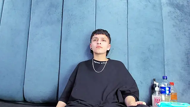 Megan Thompson  online show from March 2026 02:17:02 AM