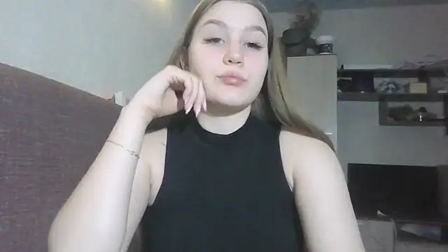 yourhoney Lola  online show from February 2026 01:54:01 PM