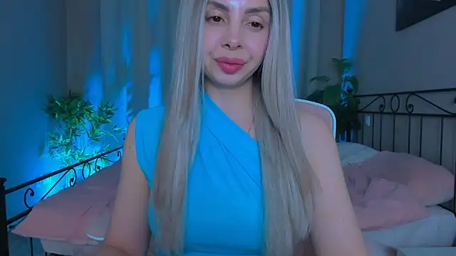 VelvetEliza online show from May 2026 09:09:02 PM