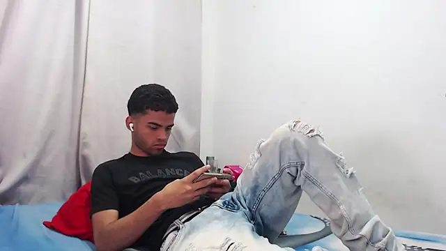 camillo beischel  online show from January 2026 08:01:01 PM