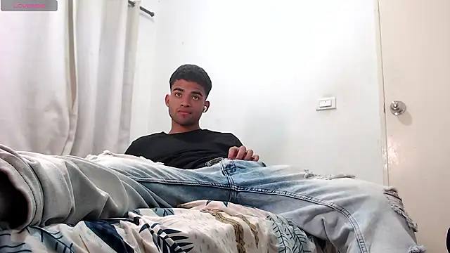 camillo beischel  online show from February 2026 07:50:02 PM