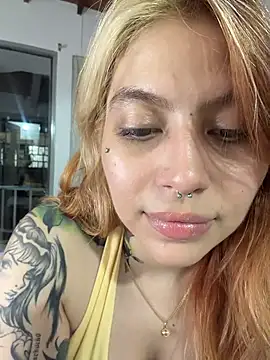 Snapshot of YunoRose_ chatting on May 2026 03:15:02 AM YunoRose online show from May 2026 03:15:02 AM