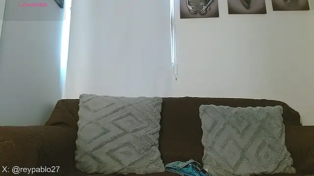 ReyPablo1 online show from November 2025 09:05:02 PM