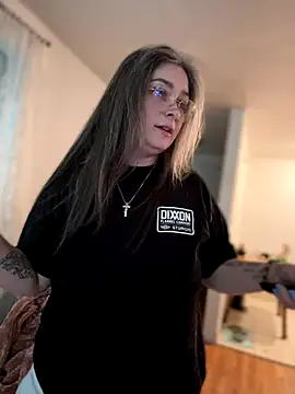 Snapshot of Alix_Valentine chatting on October 2025 02:30:02 PM Alix Valentine online show from October 2025 02:30:02 PM