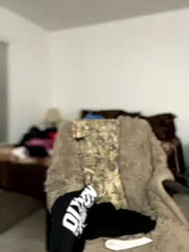 Snapshot of Alix_Valentine chatting on November 2025 02:46:02 AM Alix Valentine online show from November 2025 02:46:02 AM