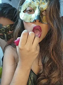 Snapshot of sam_honey5 chatting on December 2025 05:18:02 PM sam honey5 online show from December 2025 05:18:02 PM