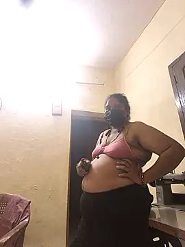 Villageanuty online show from September 2025 09:56:01 AM