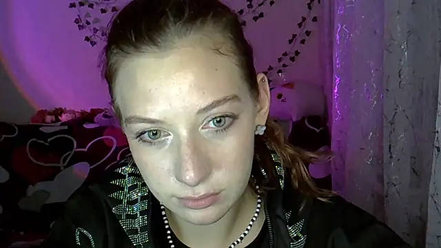 Snapshot of Lily_Ember chatting on November 2025 06:17:01 PM Lily Ember online show from November 2025 06:17:01 PM