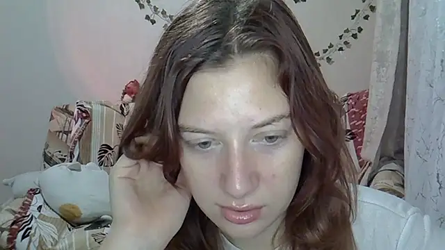 Snapshot of Lily_Ember chatting on November 2025 06:11:02 PM Lily Ember online show from November 2025 06:11:02 PM