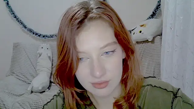 Snapshot of Lily_Ember chatting on December 2025 06:23:01 PM Lily Ember online show from December 2025 06:23:01 PM