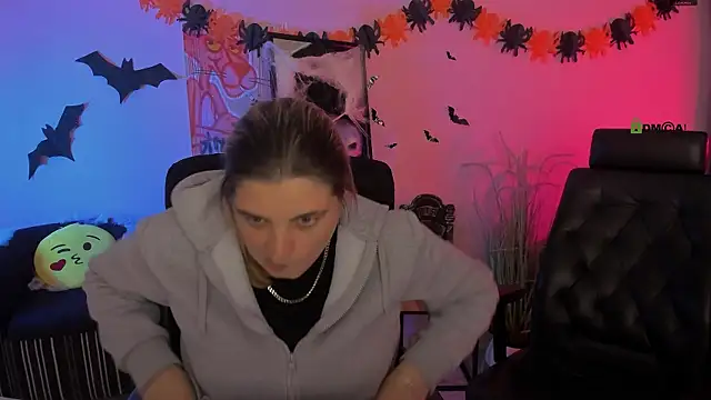 inga gree online show from November 2025 07:49:02 PM