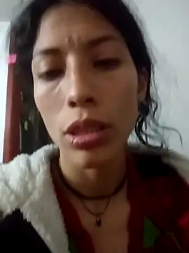 Snapshot of damian_and_tiana chatting on March 2026 07:01:01 AM damian and tiana online show from March 2026 07:01:01 AM