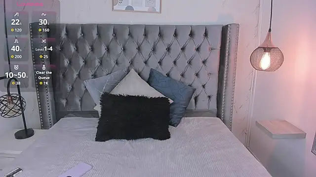 Anya Belth online show from October 2025 07:19:02 PM