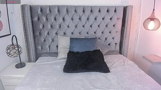 Anya Belth online show from October 2025 03:51:01 PM