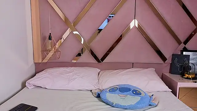 Snapshot of Sthephany_grand chatting on October 2025 05:59:01 PM Sthephany grand online show from October 2025 05:59:01 PM